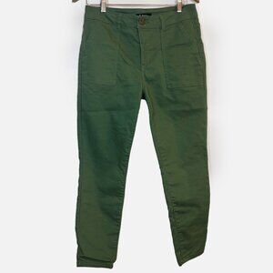 D. Jeans Olive Green High-Waisted Utility Pants – Size 8